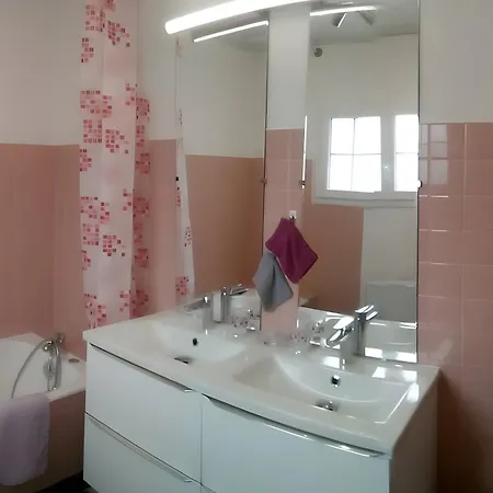 Les Glycines Prázdninový dům *
